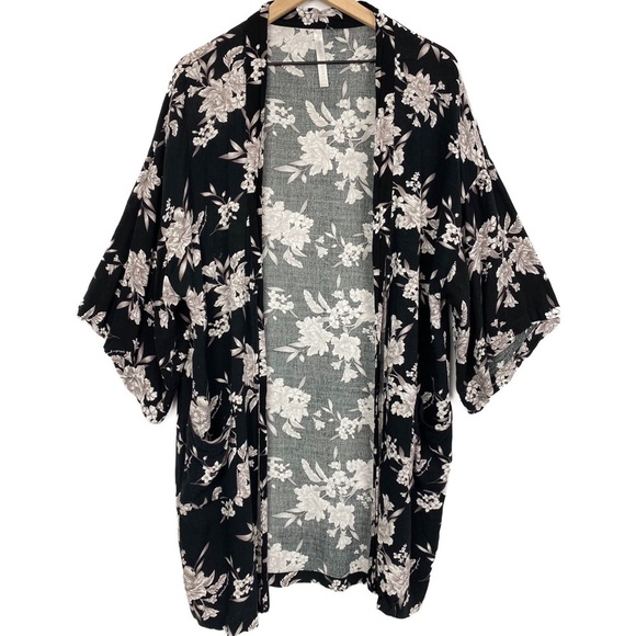 Spiritual Gangster Maya Floral Kimono Robe Cardigan, Black - Size OS - Picture 4 of 11